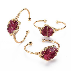 Medium Violet Red Natural Raw Crystal Agate Cuff Bangle, Brass Open Bangle, Wrapped Irregular Gemstone Jewelry for Women, Light Gold, Medium Violet Red, Inner Diameter: 2-1/8 inch(5.5~5.6cm)