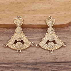 Light Gold Alloy Chandelier Componement Links, Triangle with Heart, Light Gold, 16x10mm