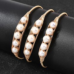 Золотой Женские браслеты-манжеты из натурального жемчуга, обмотанного латунной проволокой., круглые, стойки покрытие, долговечный, золотые, внутренний диаметр: 2.24 дюйм (5.7 см) ~ 2.30 дюйм (5.85 см)