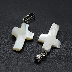 Платина Подвески из раковины, с латунной фурнитурой , крестик, платина, 18~20x9~11x3~5 мм, отверстие : 2x5 мм