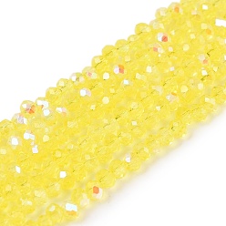 Шампанско-Желтый Стеклянные бусины с гальваническим покрытием , с половиным покрытием цвета радуги, граненые, рондель, шампанское желтый, 2.3~2.7x2 мм, отверстие : 0.4 мм, около 135~140 шт / нитка, 26~27 см